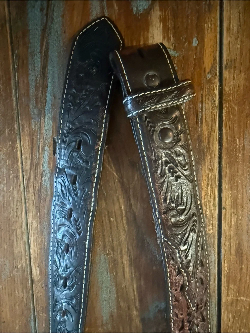 Vintage Resistol hand-tooled Western leather belt size 44